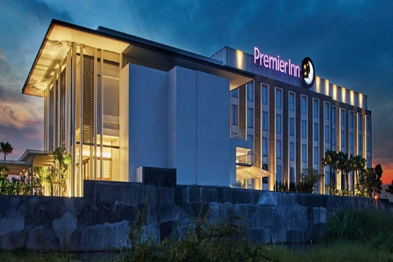 Premier Place Surabaya Airport Sidoarjo Exteriör bild