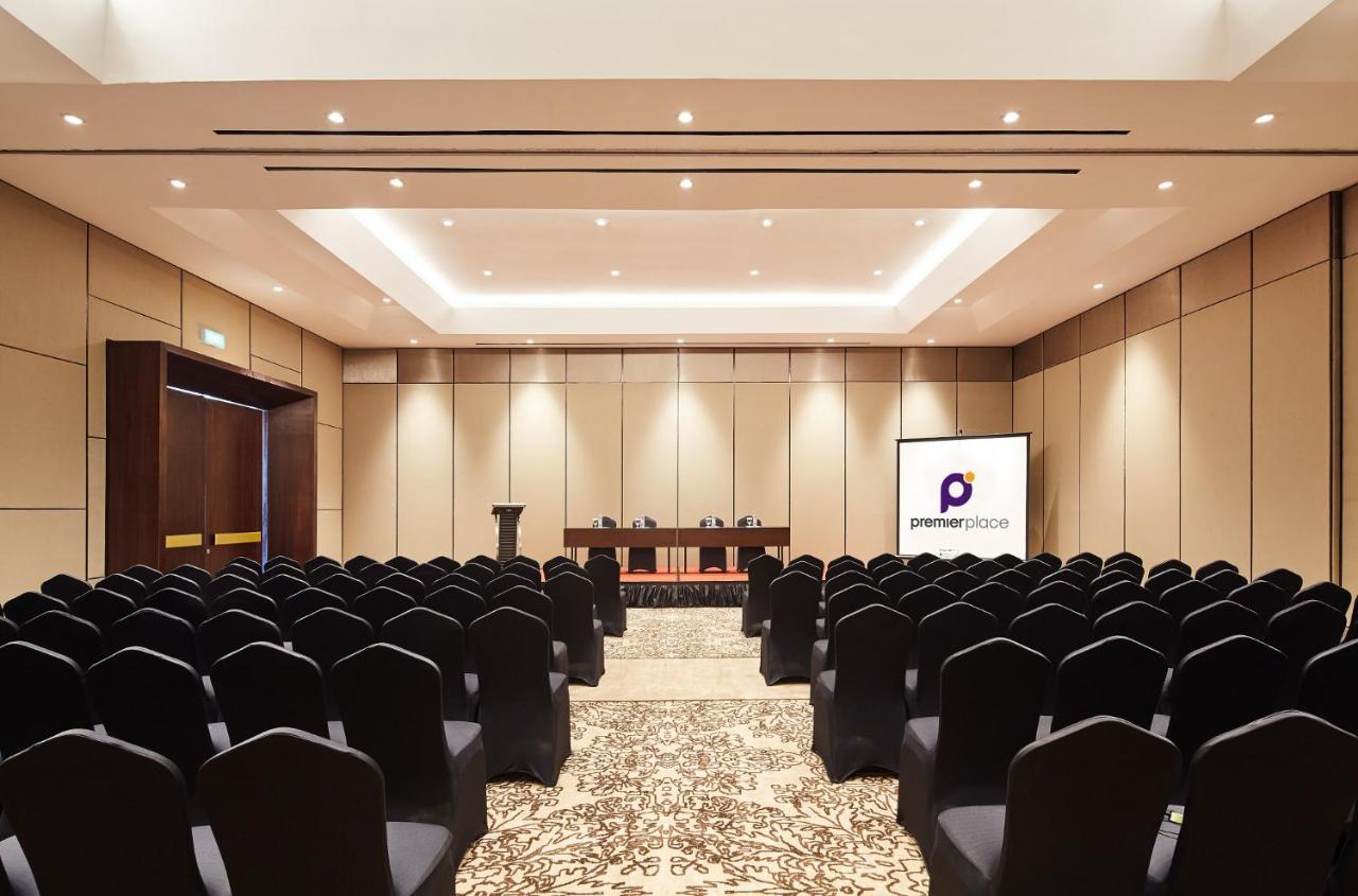 Premier Place Surabaya Airport Sidoarjo Exteriör bild
